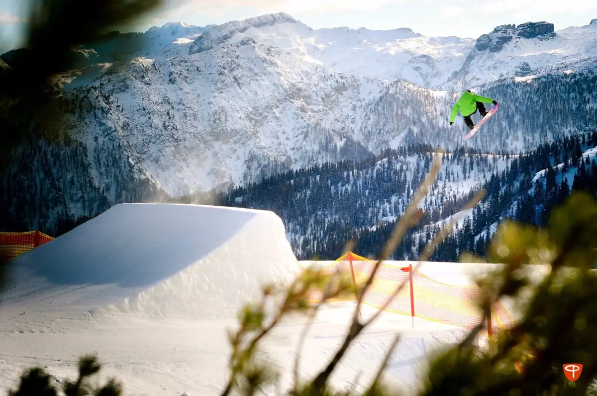 Freestyle snowboard lessons